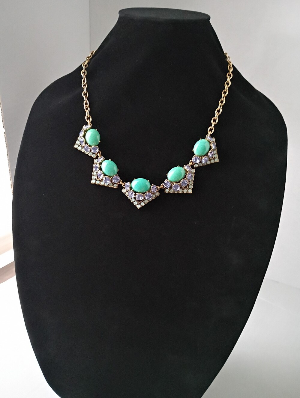 Stella And Dot Statement Necklace "Rory"